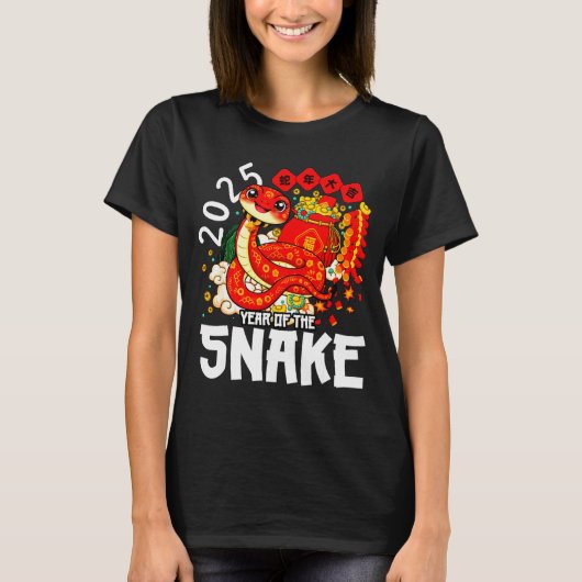 2025年巳年 赤い中国の旧正月グッズ Tシャツ (正面)
