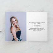 2025年度卒業写真 白い流麗なスクリプト折り 案内状 (内部)