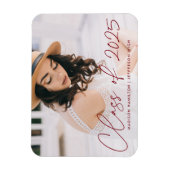 2025年度 現代的なバーガンディ スクリプト 卒業 マグネット (縦)