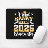 2025年誇りを持った卒業生2名のうちNanny 2025年クラス マウスパッド (マウス)