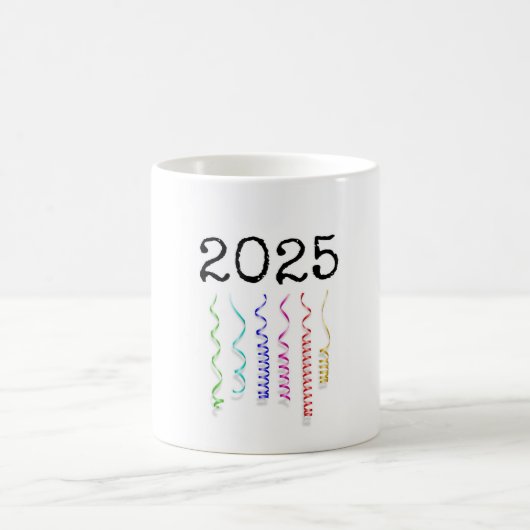 2025年、新年、ストリーマー付きコーヒーマグ コーヒーマグカップ (中央)