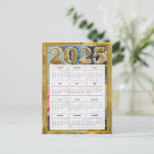 2025年 縦覧カレンダー 新年のカード シーズンポストカード (スタンド正面)
