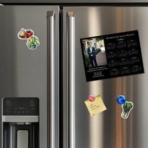 2025磁気企業の写真カレンダー – 黒