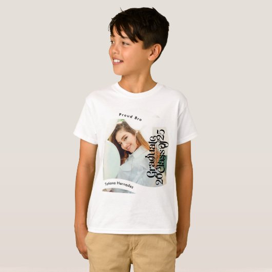 2025誇りを持った年のGRADUATE Photoクラスの兄弟 Tシャツ (正面フル)
