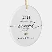 2025 Engaged Ornament | Modern Photo Keepsake セラミックオーナメント (右)
