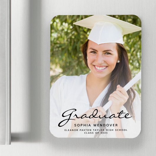 2025 Photo White Black Script Grad Announcement マグネット