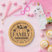 2025 Thanksgiving Family Keepsake Design ペーパープレート (パーティー)