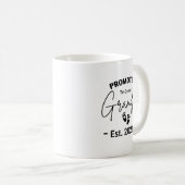 2026年に素晴らしおじいちゃんに昇進 コーヒーマグカップ (正面右)