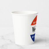 2026年の選挙で当選した 紙コップ (右)