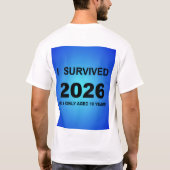 2026年を生き延びた Tシャツ (裏面)