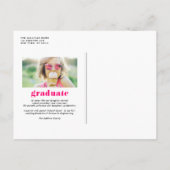 2026年ホットピンク大胆タイポグラフィー写真卒業 案内ポストカード (裏面)
