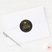 2026年卒業 黒とゴールドの卒業式 おしゃれデザイン ラウンドシール (封筒)