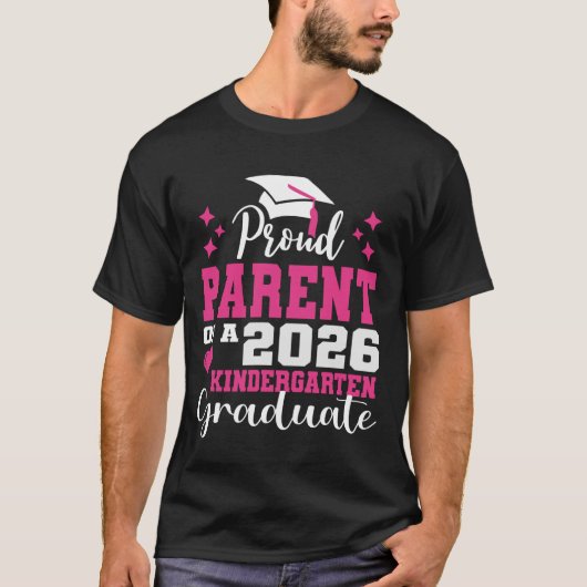 2026年幼稚園卒業者 自慢の親 Tシャツ (正面)