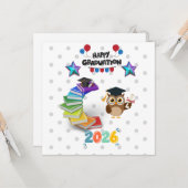 2026年度 卒業おめでとう - かわいいフクロウと本 カード (正面/裏面インサイチュ)