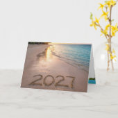 2026年正月の熱帯ビーチ カード (黄色い花)