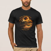 2026年皆既日食 - 皆既日食の経路 Tシャツ (正面)