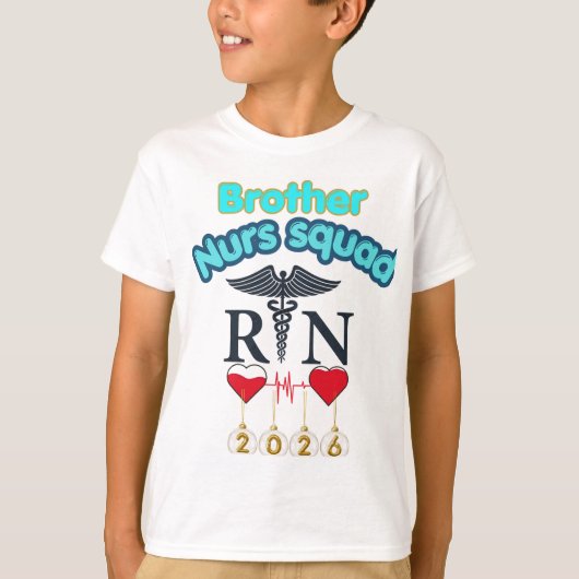2026年看護師の兄弟姉妹お揃い卒業お祝いグッズ Tシャツ (正面)