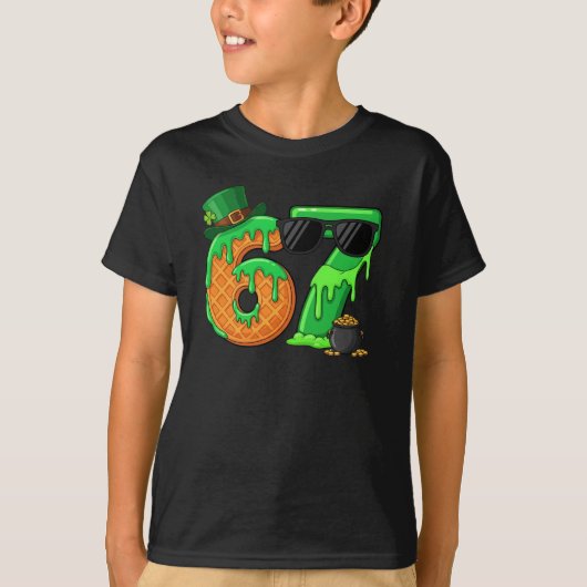 2026年聖パトリックの日six seven meme tシャツ (正面)