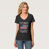 2026年退職したらもう知らない アメリカ国旗 退職 Tシャツ (正面フル)