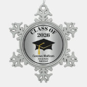 2026年銀名卒業のGrad Capクラス スノーフレークピューターオーナメント (正面)