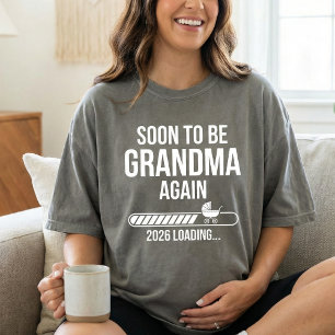 2026年 再びおばあちゃんに Soon to Be Grandma Again 2026 Tシャツ