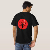2026日本サッカー: 侍の精神昇る太陽Tシャツ Tシャツ (裏面フル)