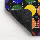 2026 Calendar Pride Rainbow Polka Dots on Black マウスパッド (コーナー)