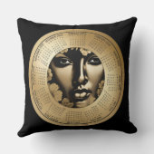 2026 Calendar Woman’s Face in Black and Gold クッション (裏面)