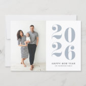 2026 Dusty Blue Bold Typography New Year Photo シーズンカード (正面)