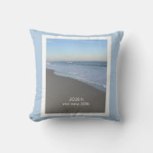2026 is the new 2016 Beach Themed Pillow クッション (正面)