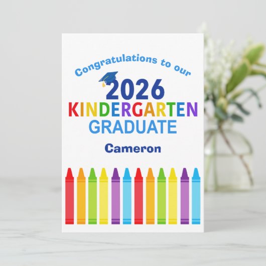 2026 Kindergarten Graduate Custom Cute Graduation カード (スタンド正面)
