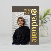 2026 Modern Brown Graduate Photo Graduation Gold 箔招待状 (立ち正面)