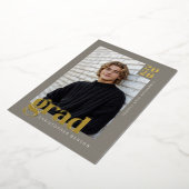 2026 Modern Stone Gray 4 Photo Graduation Gold 箔招待状 (回転した状態)