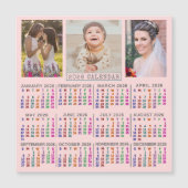 2026 Year Calendar Cute Pink Family Photo Collage マグネット招待状 (正面)