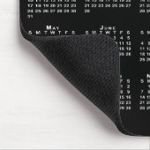 2027年カレンダー ビジネス ロゴ QRコード 黒 白 マウスパッド (コーナー)