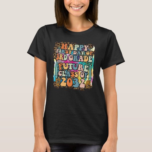 2032年度第3学年最初の日未来のクラスヒョウ柄 Tシャツ (正面)