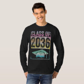 2036年のクラスは卒業1日目に成長 Tシャツ (正面フル)