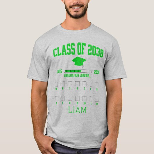 2038年クラスPK-12 First Day of School Green Tシャツ (正面)