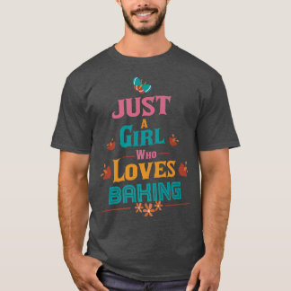 2073年のベーキングを愛する少女 Tシャツ