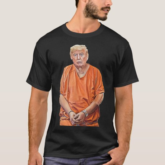 20-24刑務所でのおもしろいアンチトランプ Tシャツ (正面)