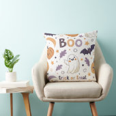 20x20 Pastel Halloween Throw Pillow – Cute Ghost & クッション (椅子)