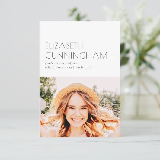 20XXの卒業クラスのミニマル写真卒業 案内状 (スタンド正面)
