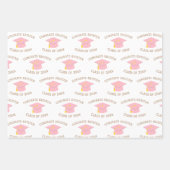 20xxカスタムピンクの卒業式キャップギフトのクラス ラッピングペーパーシート (正面)