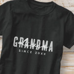 20XXモダンシンプル名門私立校風の年 Tシャツ<br><div class="desc">このシンプルデザインモダンはサンセリフタイポグラフィで構成される。</div>