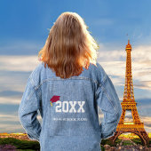 20XX年卒業のマルーン帽クラス デニムジャケット