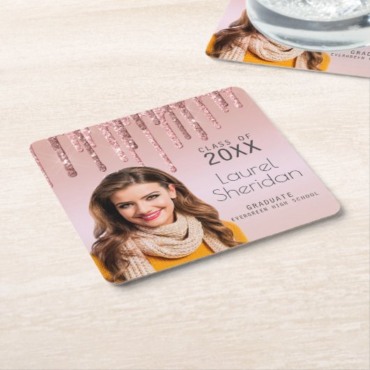 20XX年度卒業生 ピンクグリッター カスタムフォト スクエアペーパーコースター (アングル)