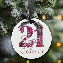 21および法律 |おもしろいピンクフェイクグリッター21歳の誕生日 セラミックオーナメント