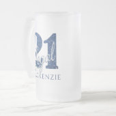 21および法律 |ブルー21thバースデーシックグリッター フロストグラスビールジョッキ (正面左)