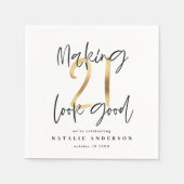 21を良い誕生日パーティーに見せる スタンダードカクテルナプキン (正面)