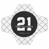 21パーソナライズされた歳の誕生日モダン サッカーボール (フラット)